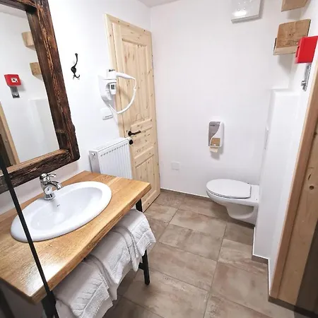 אוהל מפואר Ribno Luxury Glamping *