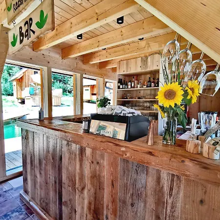 Lyxtält Ribno Luxury Glamping *