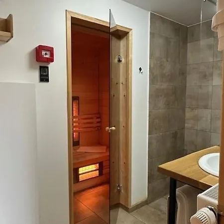 אוהל מפואר Ribno Luxury Glamping *