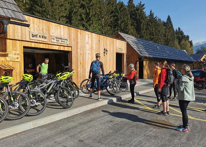 Ribno Luxury Glamping אוהל מפואר *